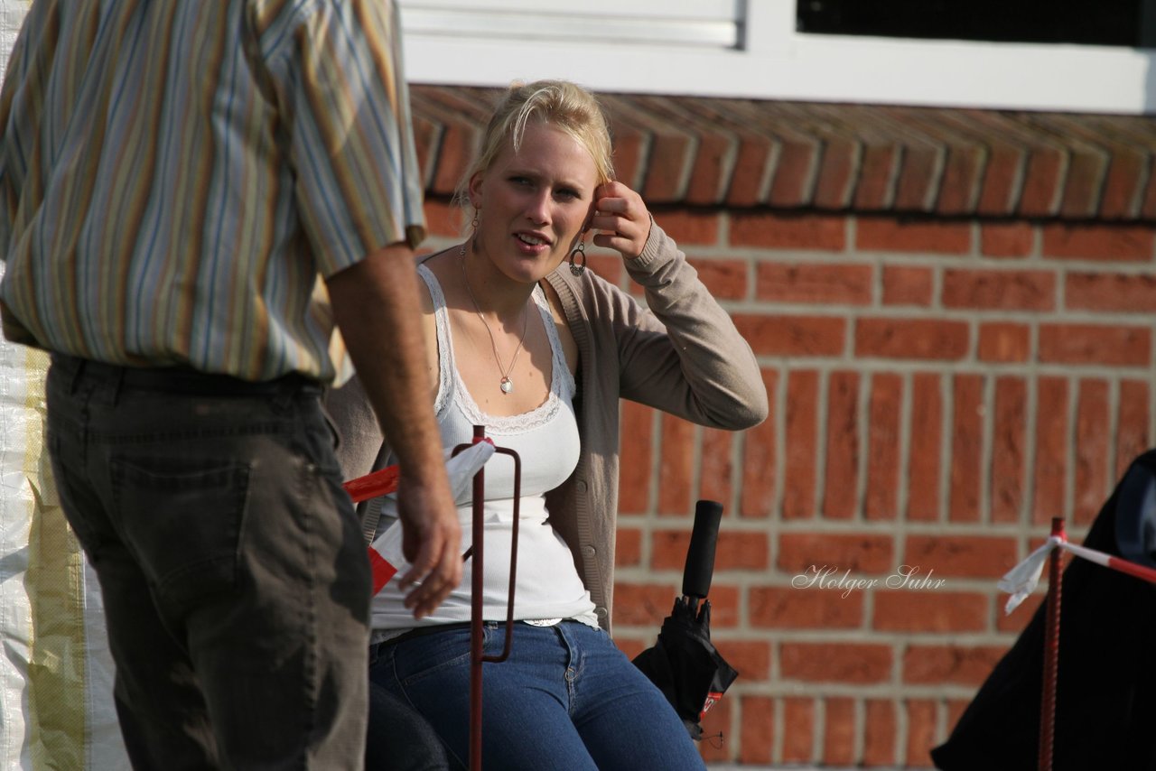 Bild 309 - Vogelschießen 2011